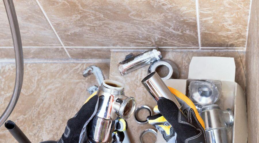 Professional gutter cleaning in Machipongo, VA